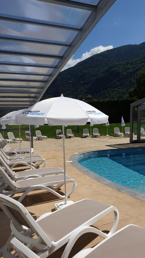 Village Club Les Balcons Des Pyrenees Saint-Mamet Екстер'єр фото