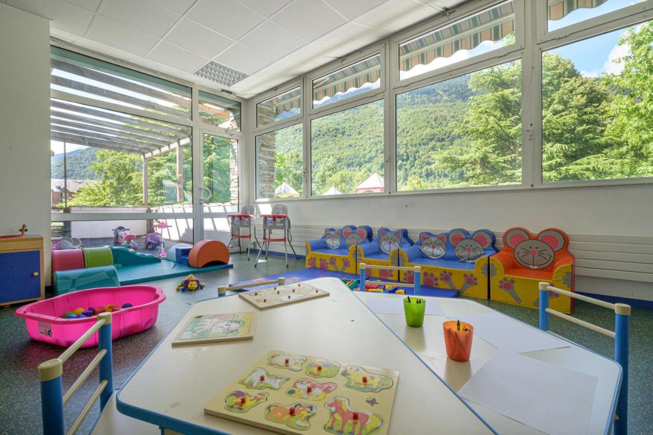 Village Club Les Balcons Des Pyrenees Saint-Mamet Екстер'єр фото