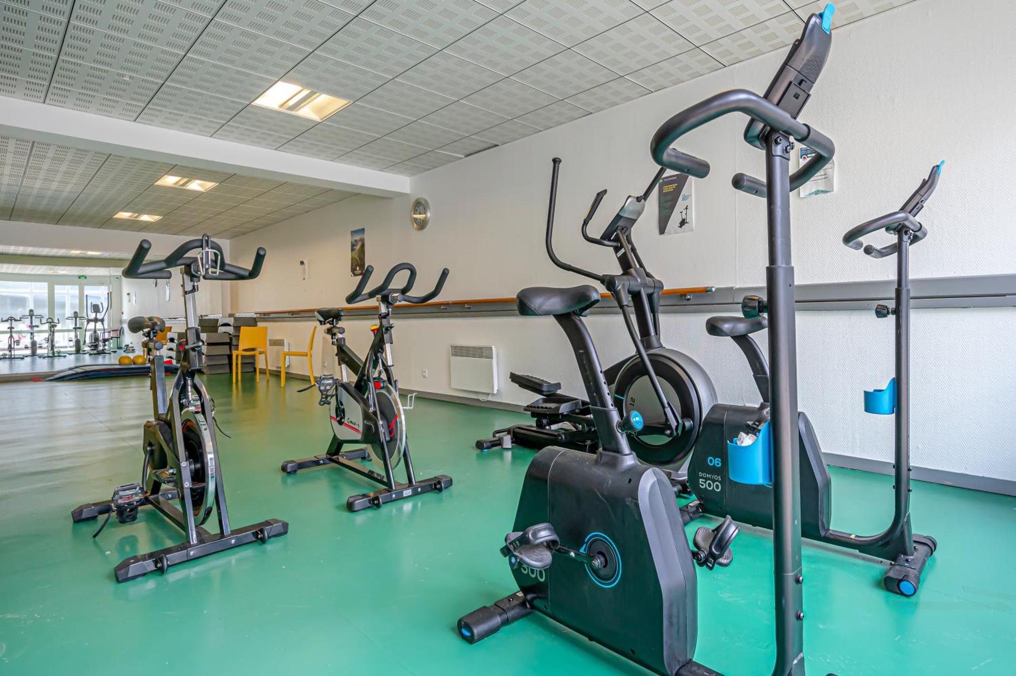 Village Club Les Balcons Des Pyrenees Saint-Mamet Екстер'єр фото