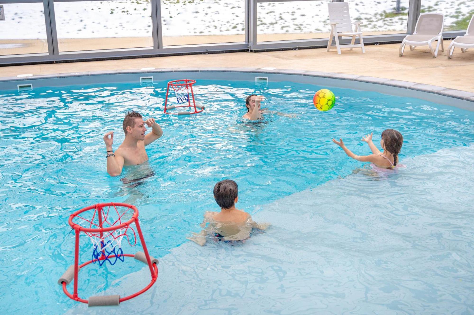 Village Club Les Balcons Des Pyrenees Saint-Mamet Екстер'єр фото