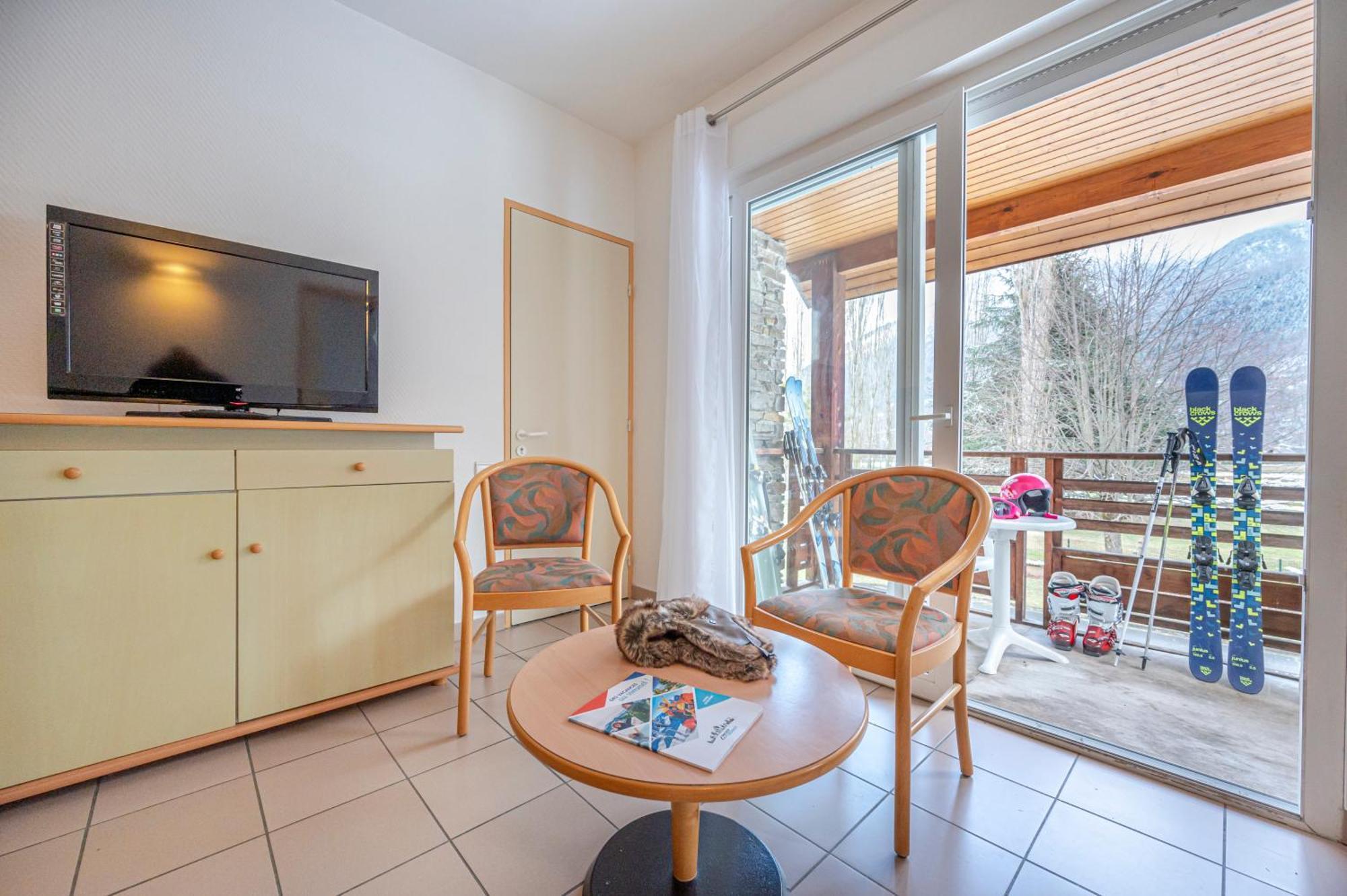 Village Club Les Balcons Des Pyrenees Saint-Mamet Екстер'єр фото